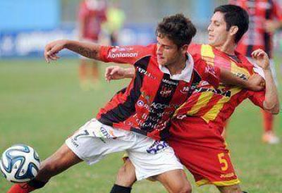 Douglas avanz� en la Copa Argentina al vencer a Boca Unidos por penales