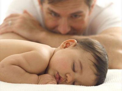 Ya es ley la licencia por paternidad de 15 d�as para los empleados p�blicos