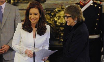 Parodi jur� como ministra de Cultura