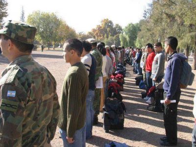La UCR plante� la vuelta del Servicio C�vico Voluntario en Mendoza