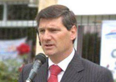 Fern�ndez organiza encuentro con miras a 2015