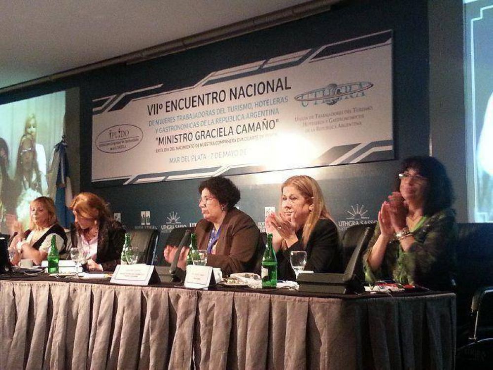 Graciela Cama�o: �No decimos si Sergio ser� o no el candidato a Presidente�