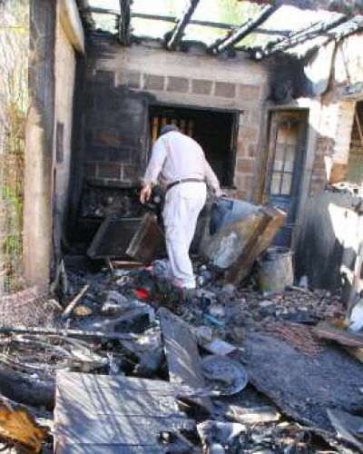 Perdi� media casa por un cortocircuito