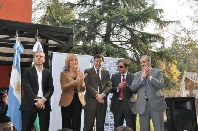 ACUMAR inaugur� la Unidad Sanitaria Ambiental de Ezeiza  
