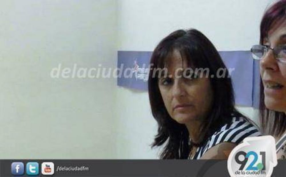 La Diputada Virginia Linares estuvo en la fallida sesi�n por el Impuesto a las Ganancias