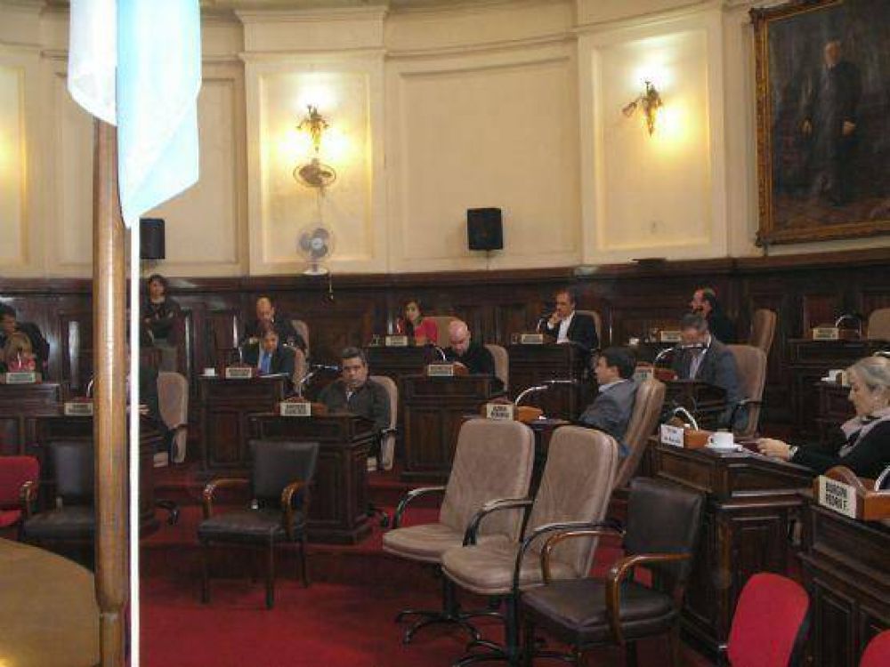 Concejo Deliberante: Fuerte cruce entre Renna y Vaudagna por la autopista La Plata-Buenos Aires