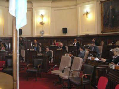 Concejo Deliberante: Fuerte cruce entre Renna y Vaudagna por la autopista La Plata-Buenos Aires