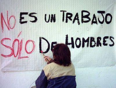 Mar del Plata: trabajadores de farmacia realizan jornada sobre violencia y discriminaci�n laboral hacia las mujeres 