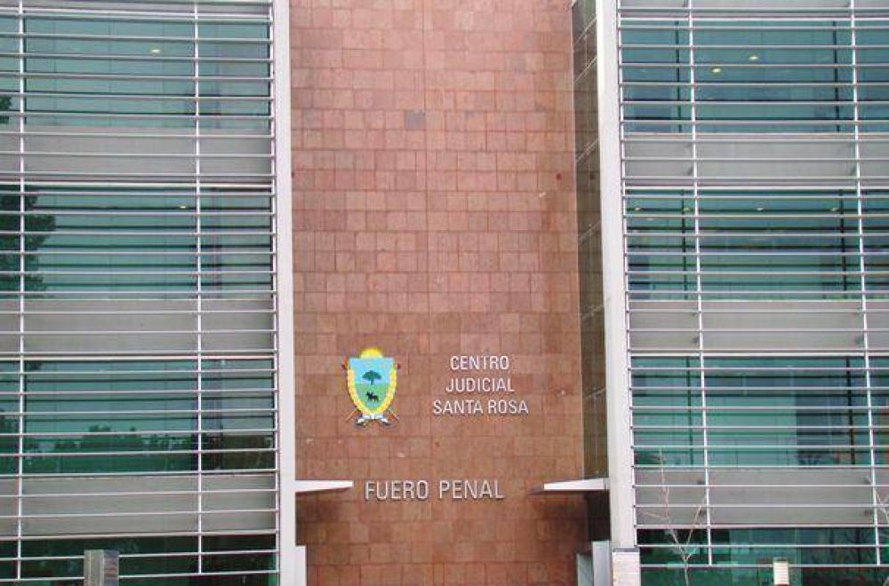 Ins�lito: un funcionario provincial admiti� estafa en un mill�n, pero no quiere devolverlo