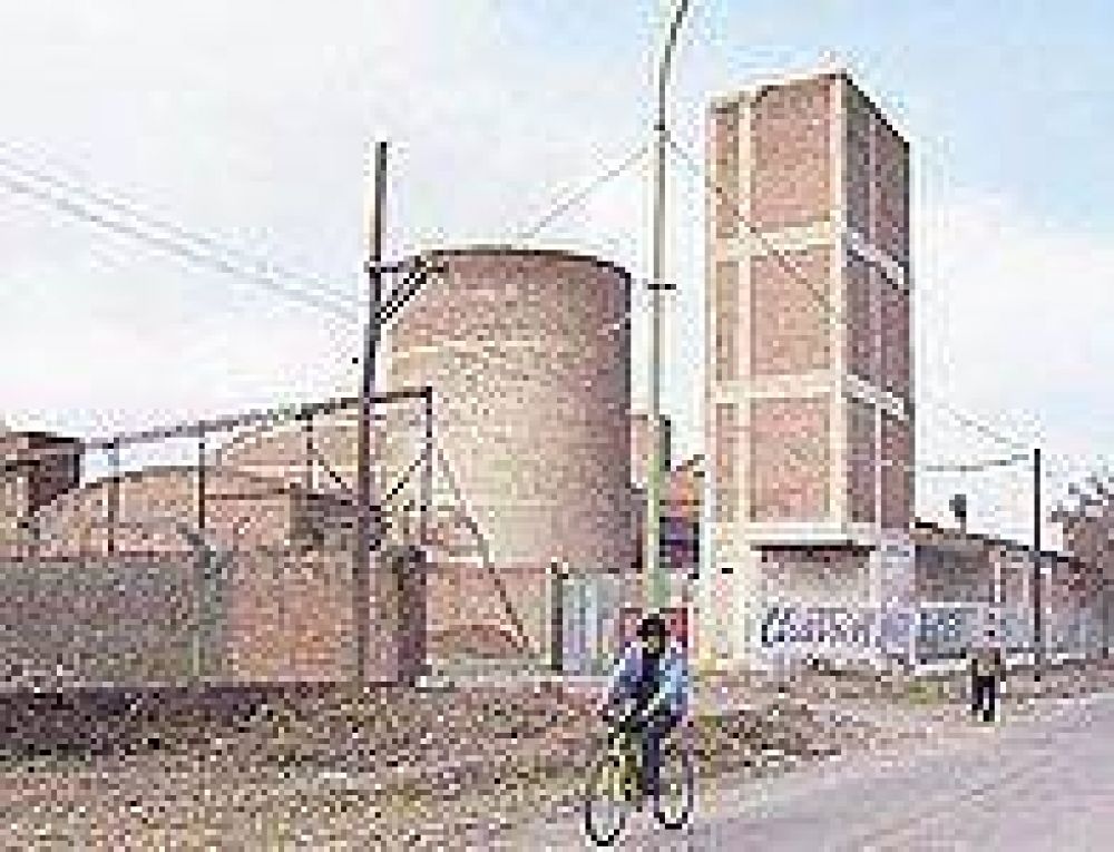 Quejas por el humo y el polvillo de la Algodonera 