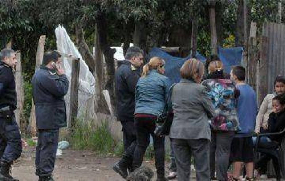 Ordenan la detenci�n del sospechoso de incendiar la casa donde murieron ocho personas