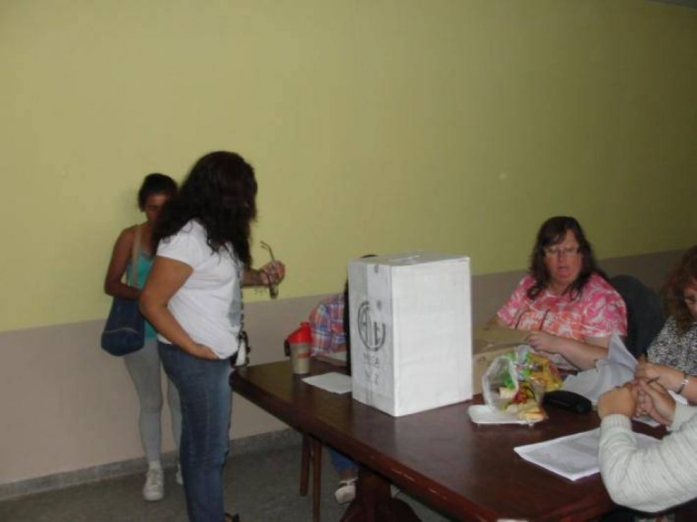 ATE S�enz Pe�a elige a su representante local para su futura sede