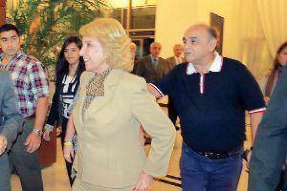 Llegaron Mirtha y Leo Dan: todo listo para el inicio de la temporada Las Termas 2014