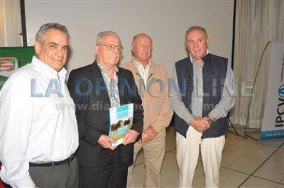 Garetto: hacia el campo hay �una concepci�n pol�tica equivocada�