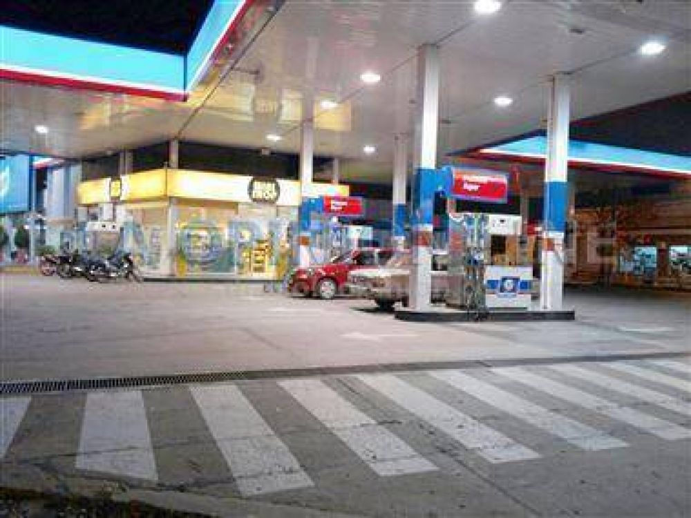 Conflicto laboral en estaci�n de servicio