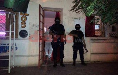 Allanan la casa de un importante narco en un megaoperativo en el barrio Huaico Hondo