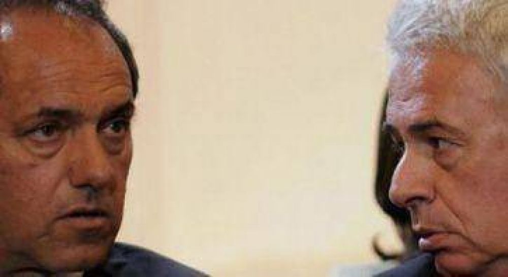 A punto de verse, De la Sota dice no a Scioli