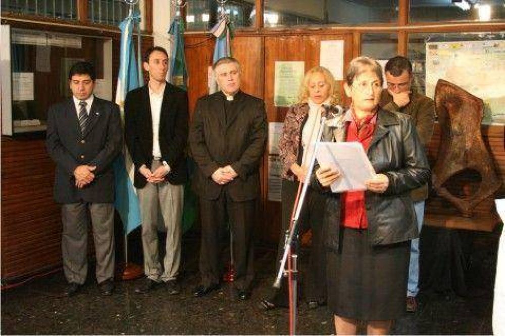 Con la presencia de la Intendente Giroldi - Se conmemor� el D�a de la Bandera