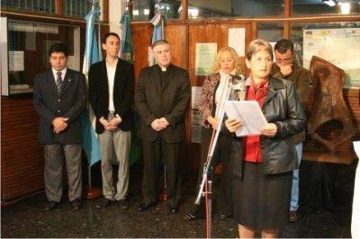 Con la presencia de la Intendente Giroldi - Se conmemor� el D�a de la Bandera