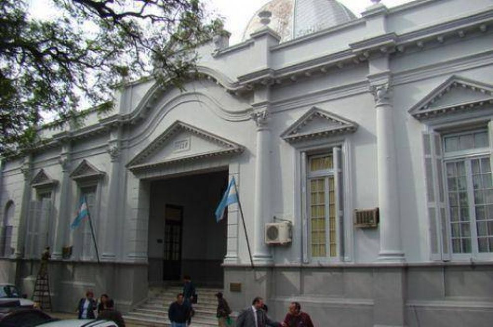 Tambi�n cay� la sesi�n del Senado
