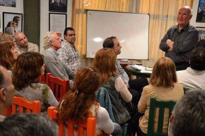 Quinto encuentro del ciclo de formaci�n pol�tica del FR en Tigre