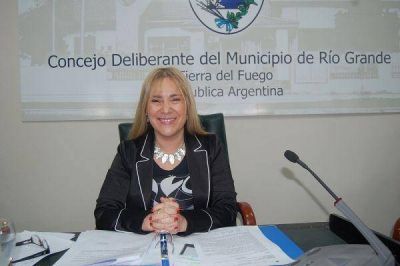 oyadji�n: �Trabajamos en base a las leyes nacionales que van en contra de las actividades toleradas�