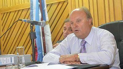 El intendente Di Pierro critic� el desplazamiento de Marcial Paz