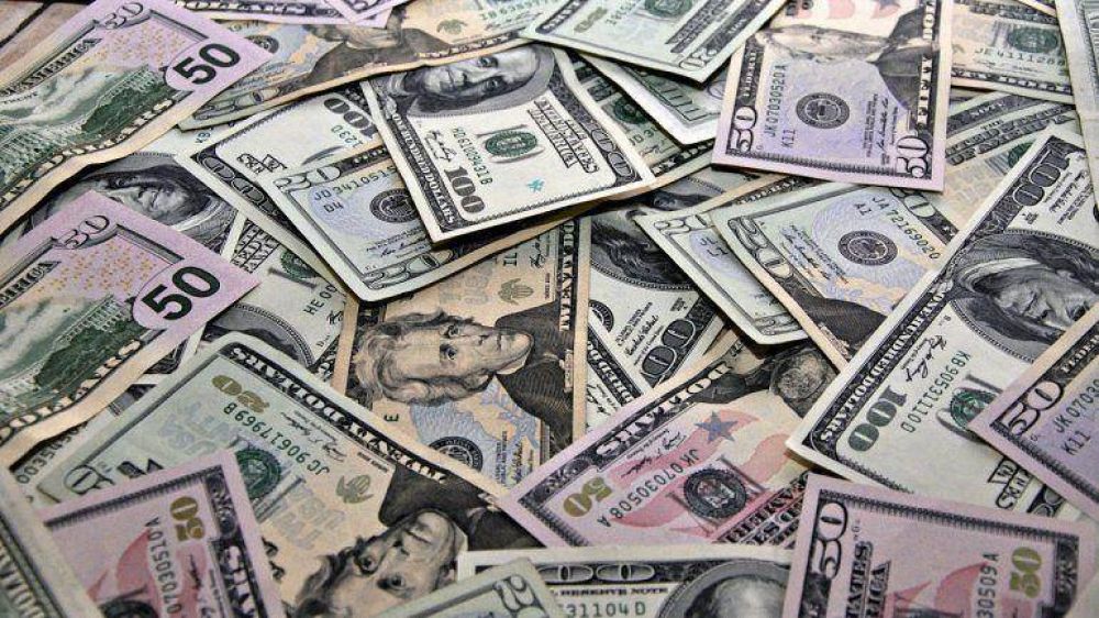 El d�lar libre retrocede y se vende a $10,65 en la City