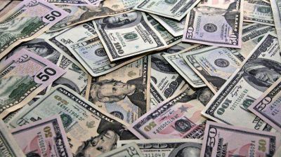 El d�lar libre retrocede y se vende a $10,65 en la City