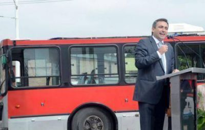 Mestre confirm� los siete troles rusos