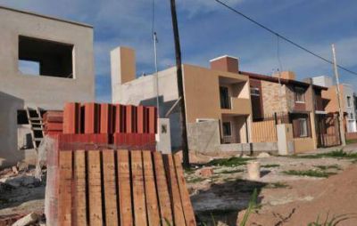 Uocra le pedir� a De la Sota un �Compre C�rdoba� para casas