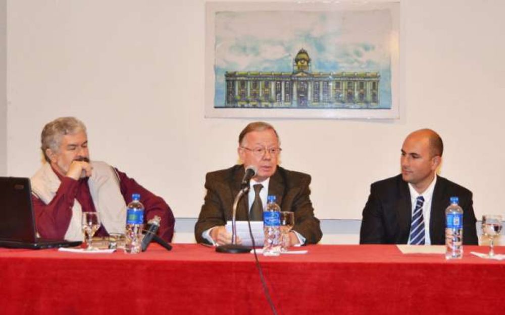 Comenzaron los actos recordatorios