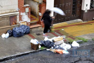Por ordenanza, en Paran� quieren evitar que las huelgas afecten servicios
