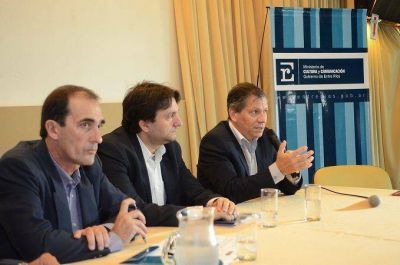 Cooperativas y pymes de cable e internet podr�n acceder a nuevas l�nea de cr�ditos