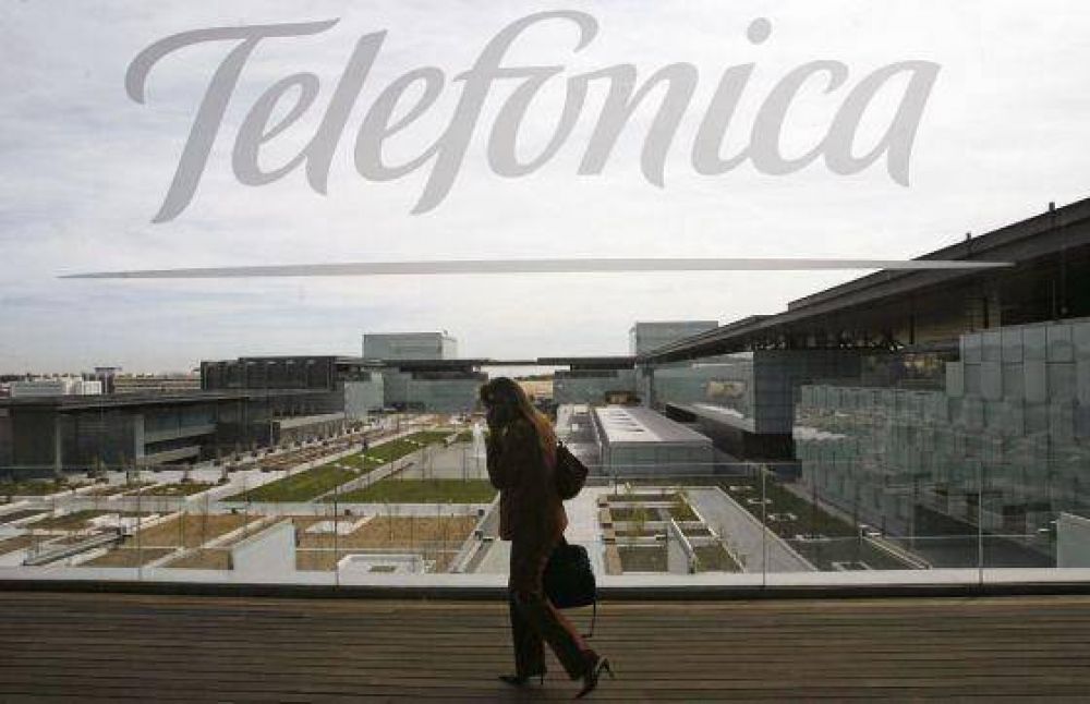 Mayor cada en ingresos de Telefnica en 10 aos
