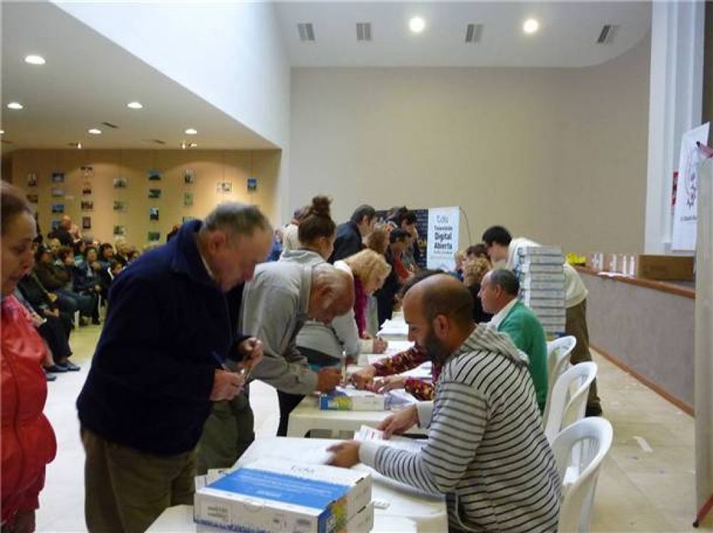 Se llev� a cabo la primera entrega de decodificadores de la Televisi�n Digital Abierta
