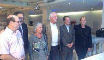 Pino, negado a un acuerdo con Macri: �Se quiere subir al tren�