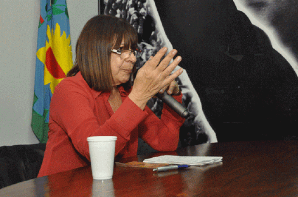 'En estos diez a�os se han hecho cosas muy positivas para la gente' 