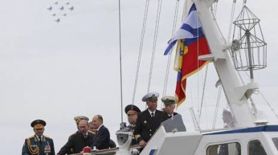 Putin desembarca en Crimea