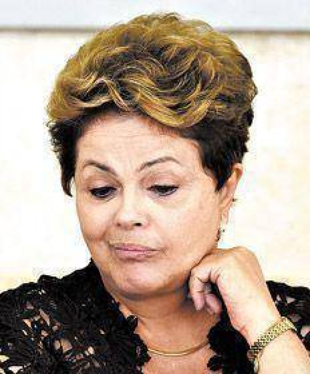 Dilma gana, pero en segunda