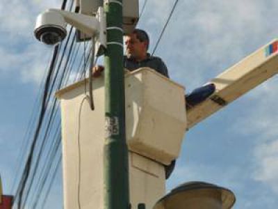 Suman nuevas c�maras de seguridad al centro de Hurlingham
