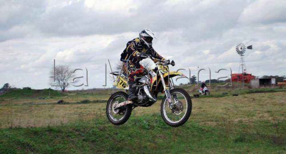 El mejor enduro de la provincia est� en el circuito de 25 de Mayo
