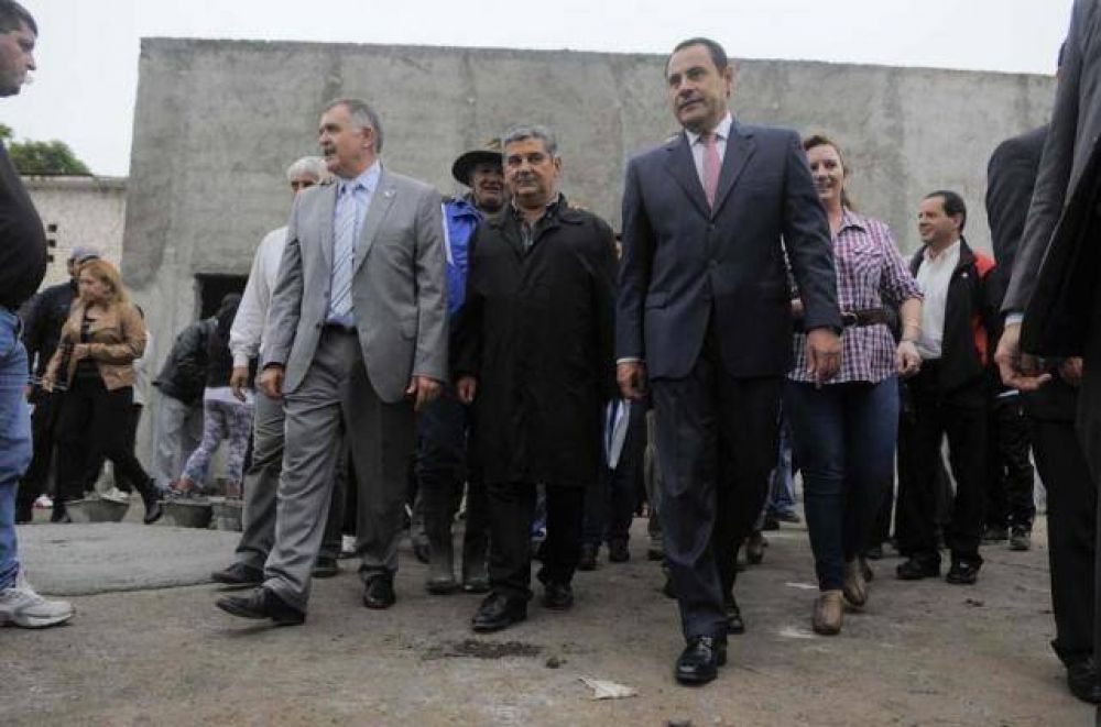 El Gobernador regresa tras una semana de ausencia