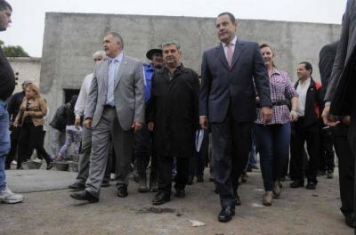 El Gobernador regresa tras una semana de ausencia