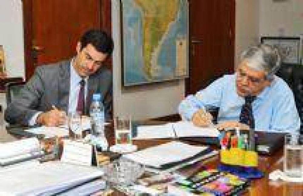 Baja la tarifa de luz y anuncian obras para mejorar la red el�ctrica en Salta