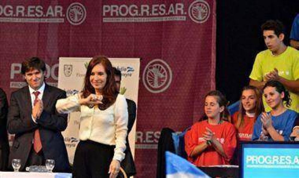 Cerca de 30 mil j�venes de Santa Fe cobran Progresar