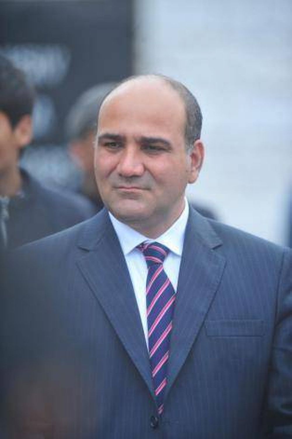 Ampl�an una denuncia en contra de Manzur