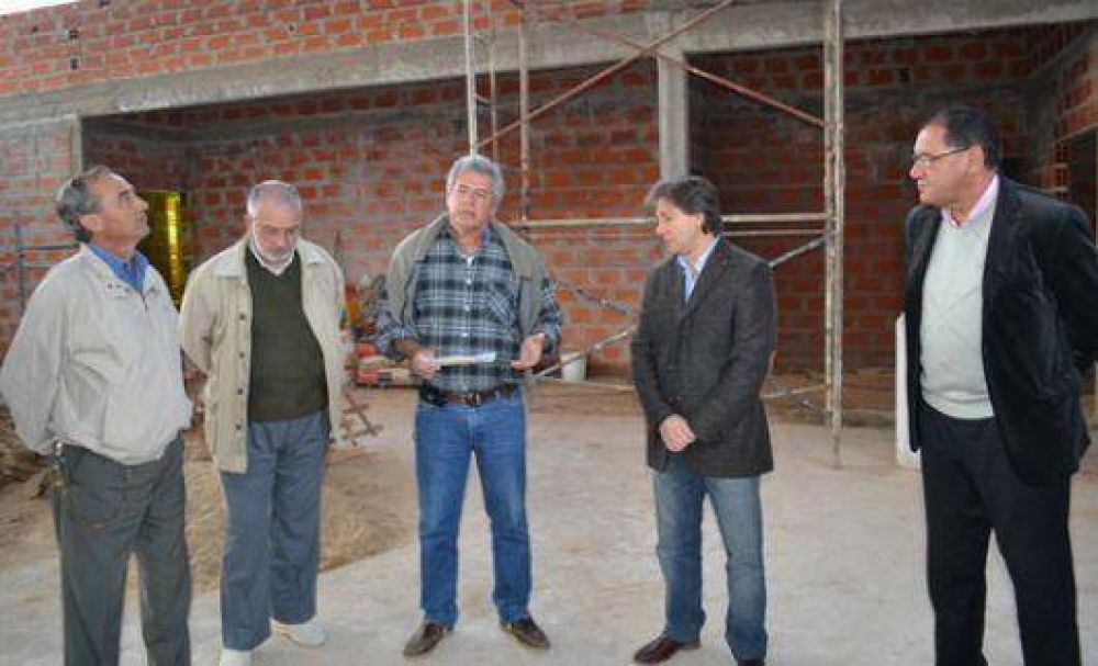 El Gobierno entreg� $90 mil a entidades libre�as