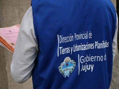 Entregan 526 nuevas escrituras en la provincia