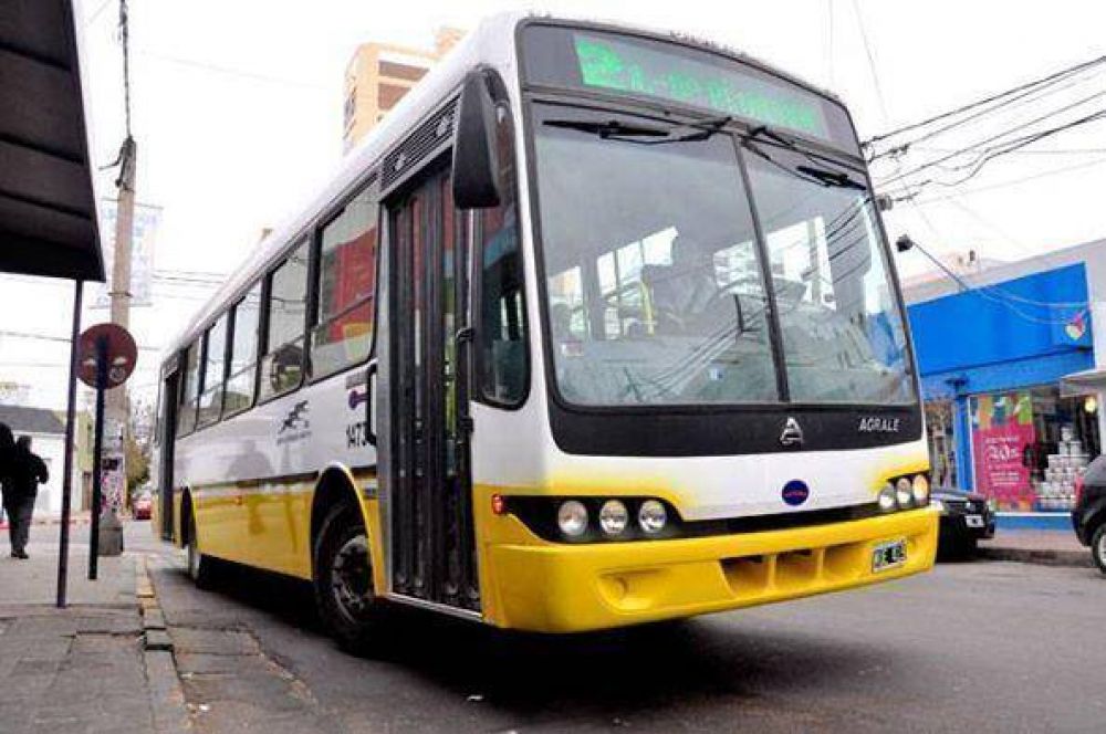 Autobuses: 